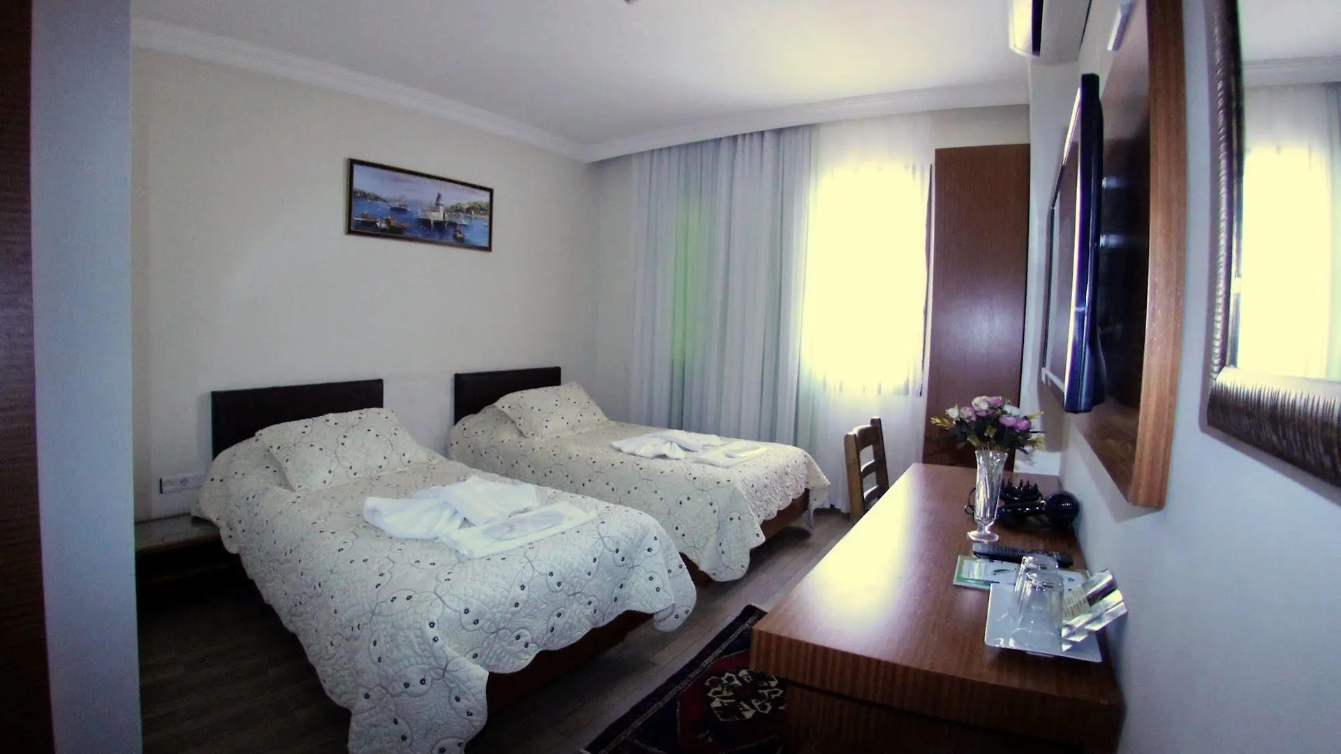 Selena Hotel Selçuk 2*,